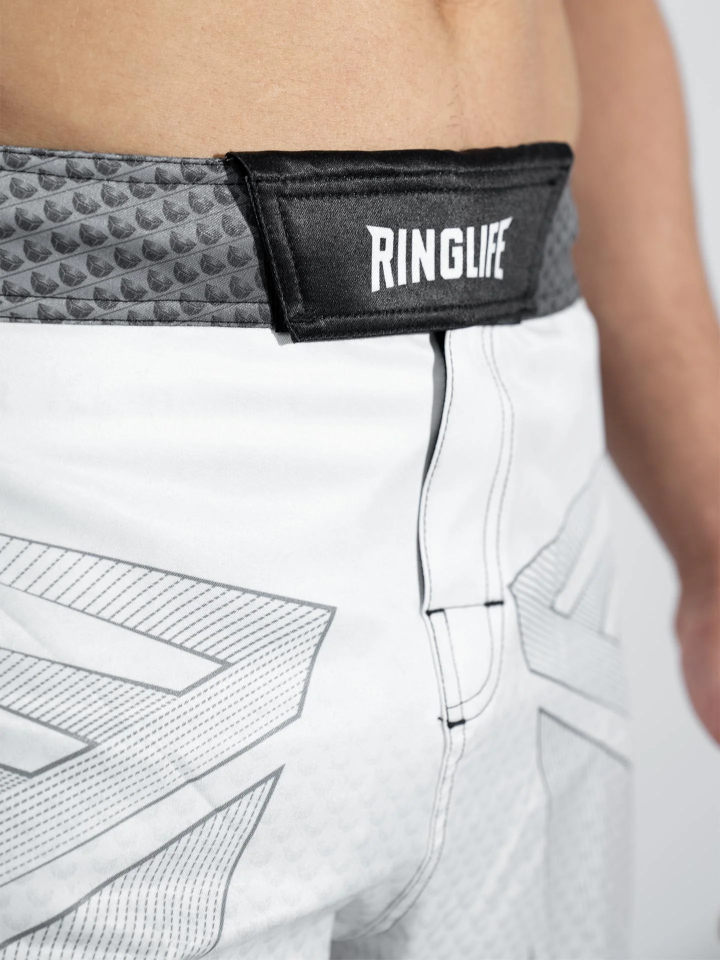 RINGLIFE MMA Shorts - Octaring 2.0 weiss-schwarz - Image 10