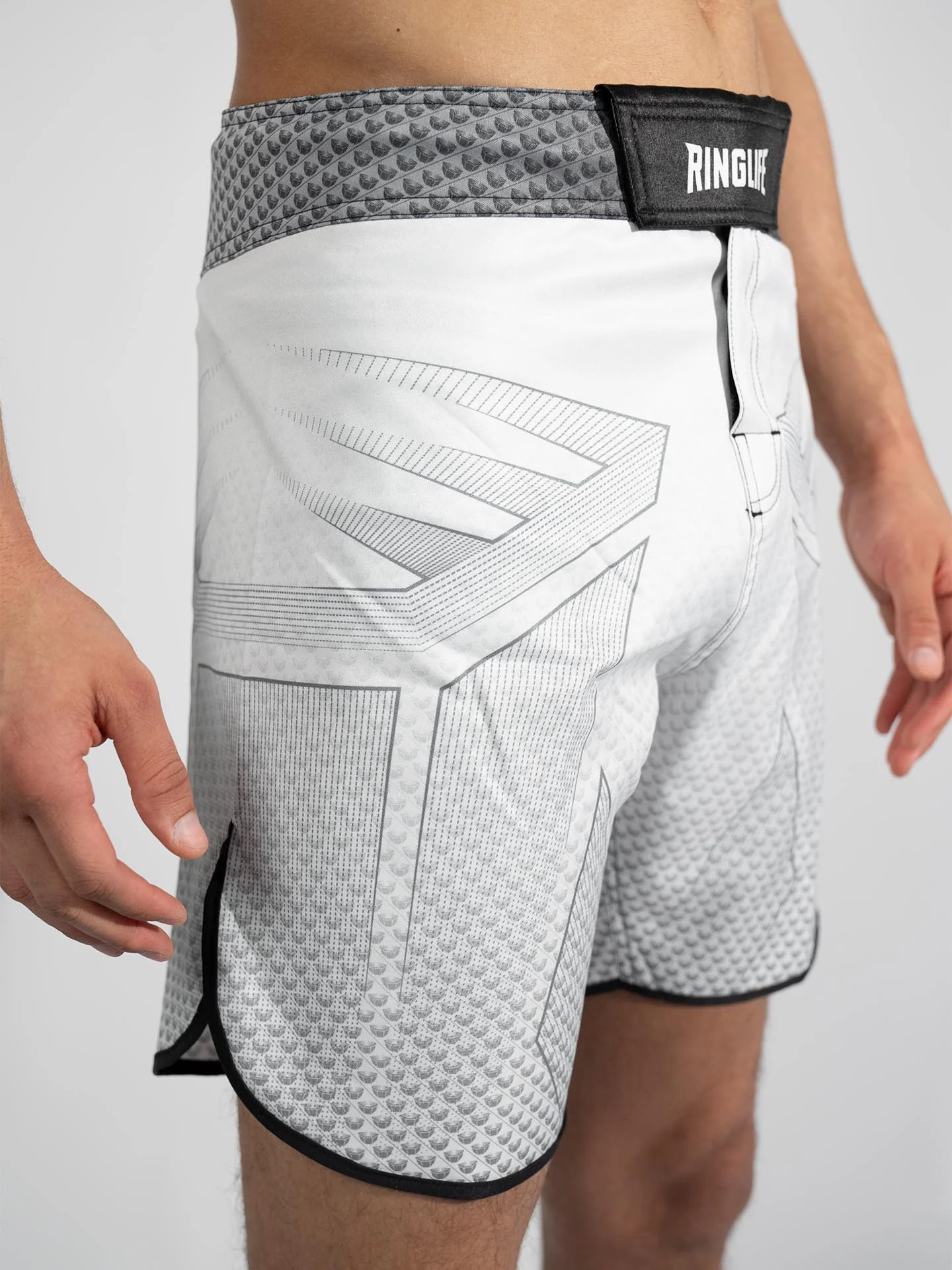 RINGLIFE MMA Shorts - Octaring 2.0 weiss-schwarz - Image 6