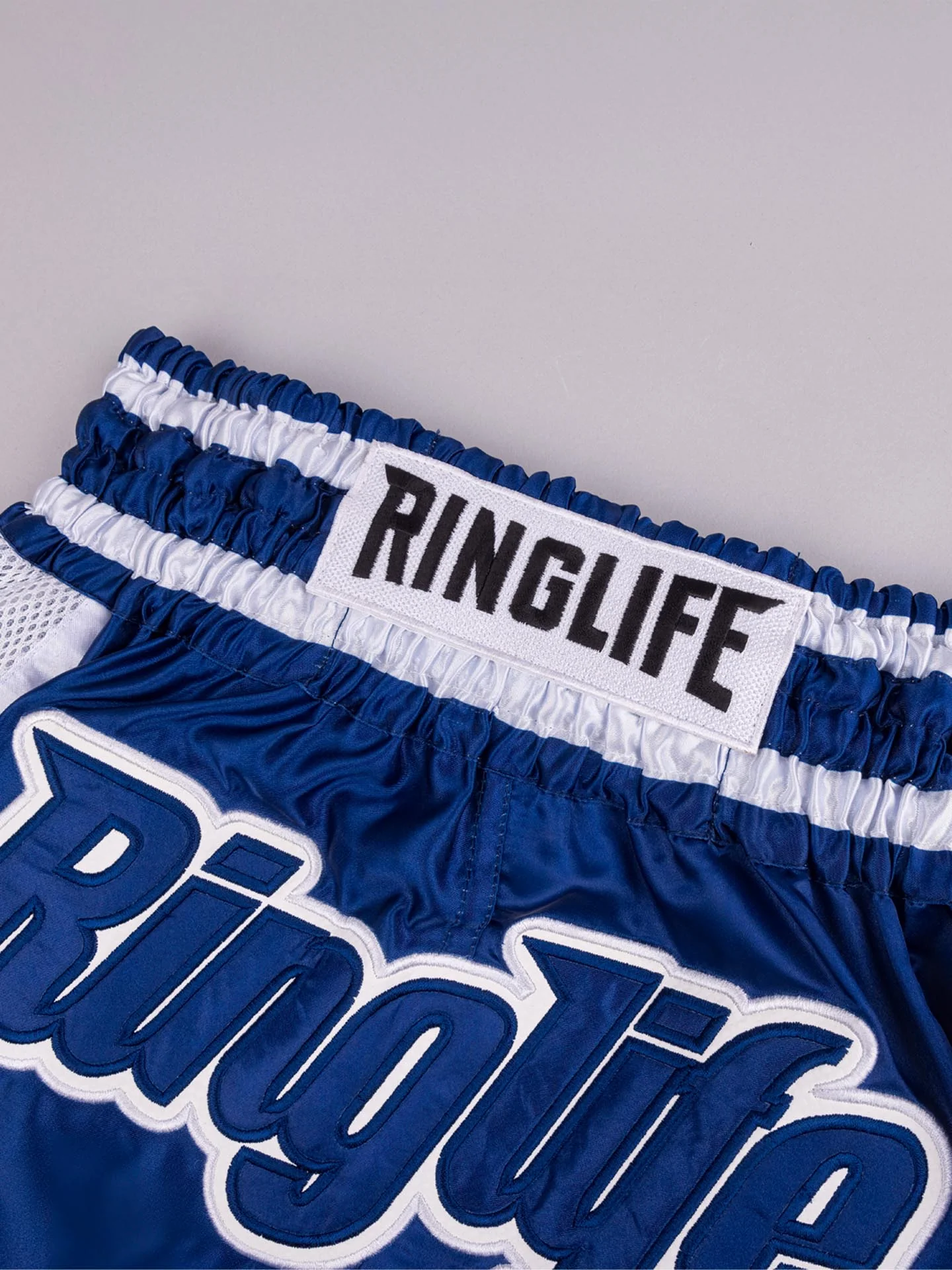 RINGLIFE Muay Thai Shorts, Represent, navy-weiß - Image 3