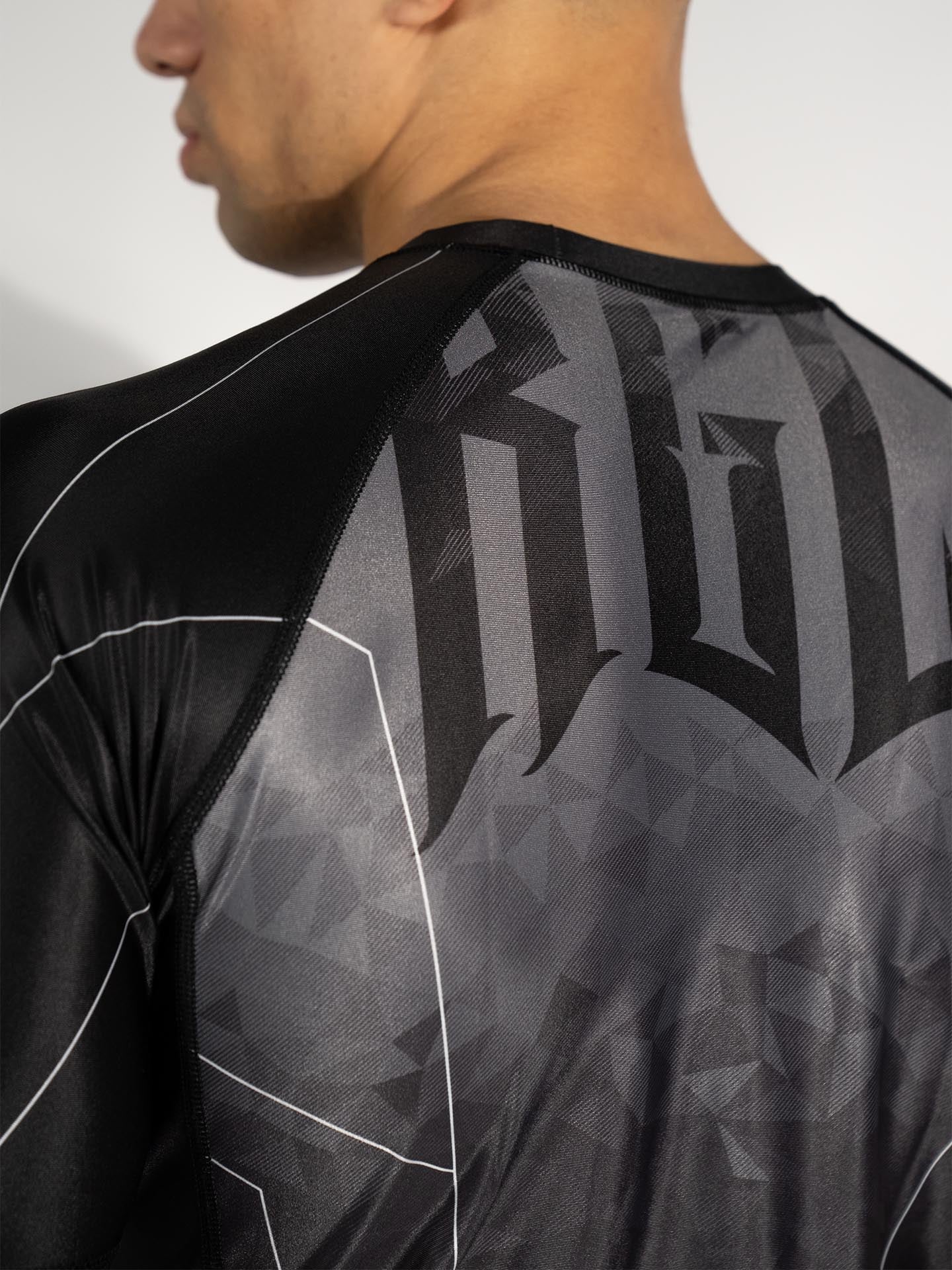 RINGLIFE Rashguard S/S - Transition schwarz-grau - Image 10