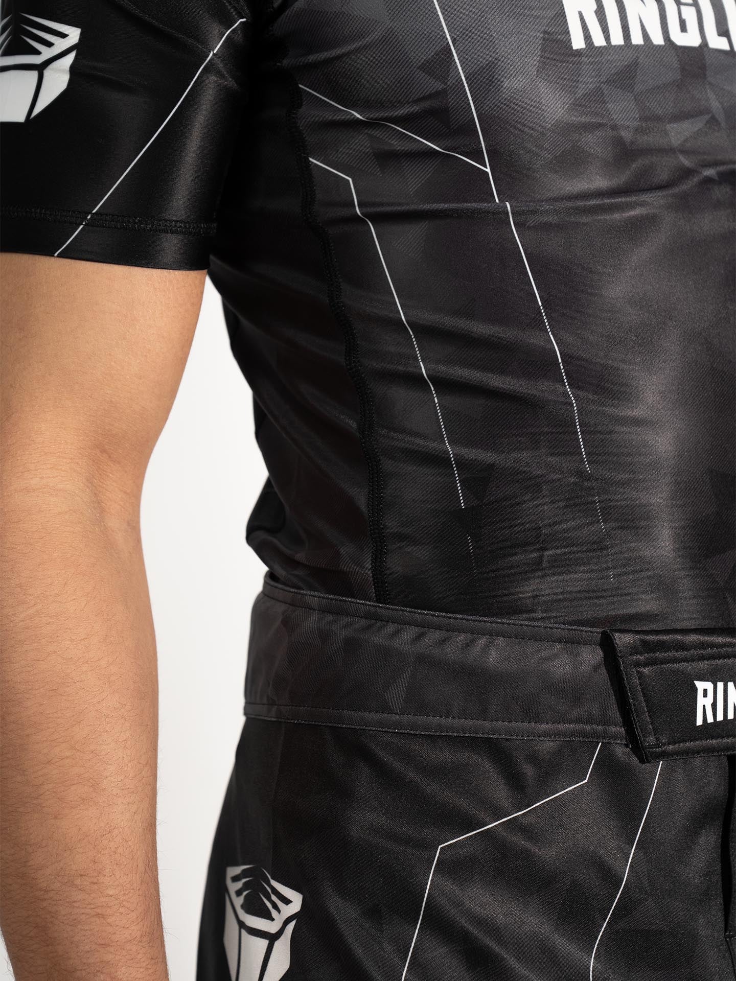 RINGLIFE Rashguard S/S - Transition schwarz-grau - Image 7