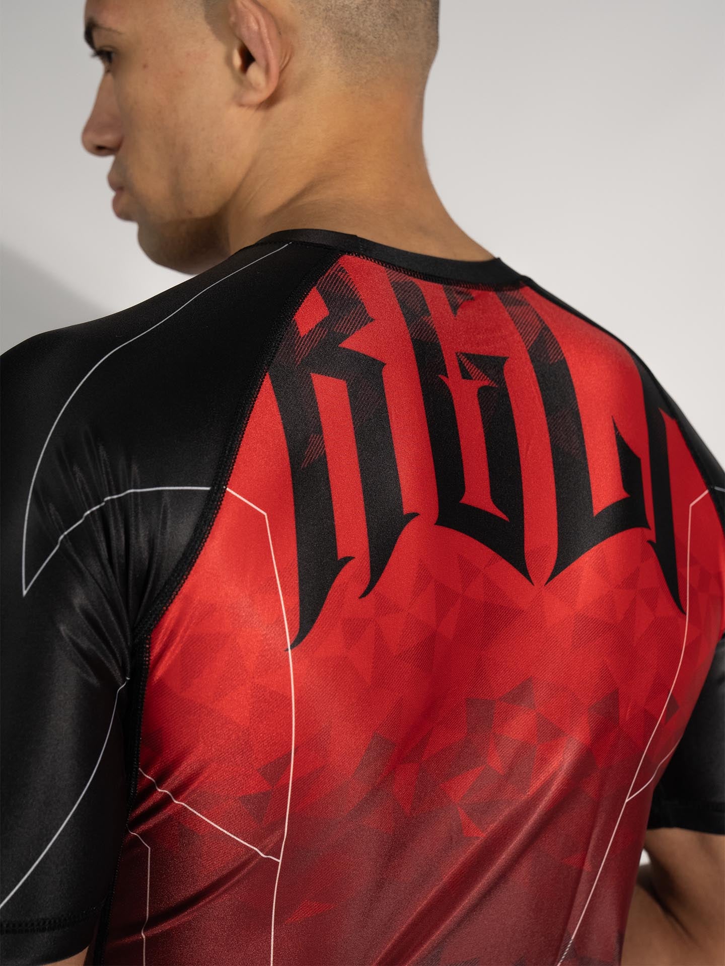 RINGLIFE Rashguard S/S - Transition schwarz-rot - Image 10